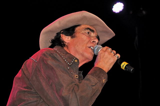Country   072.jpg